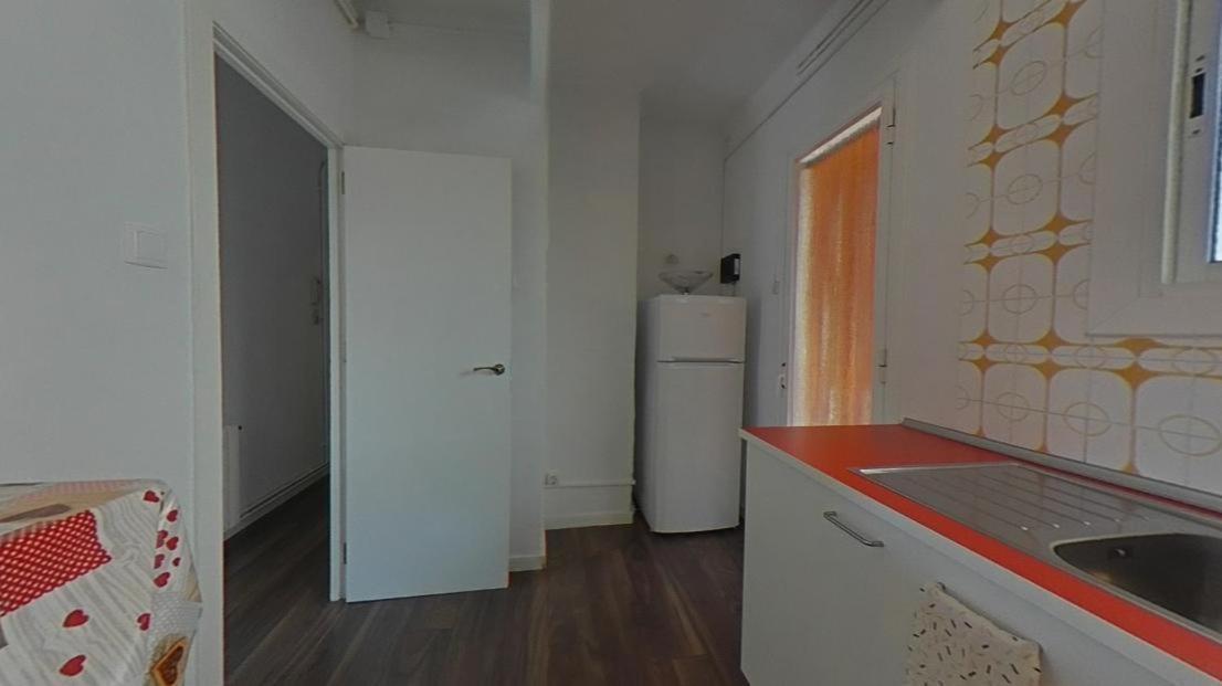 Near Clot & Sagrada Familia Apartment Barcelona Luaran gambar